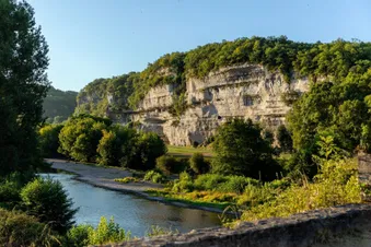Site troglodytique de la Roque Saint Christophe.
