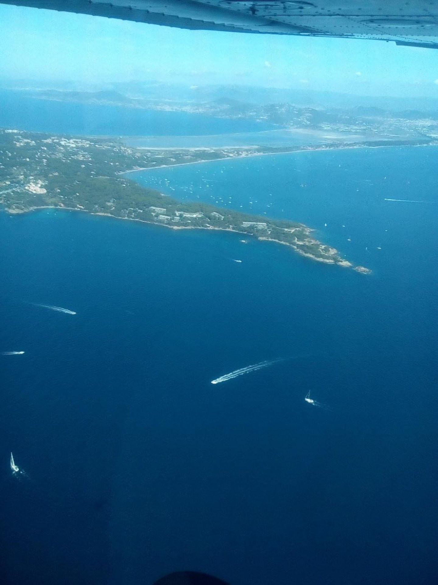 Îles et presqu'îles : Levant, Porquerolles et Giens