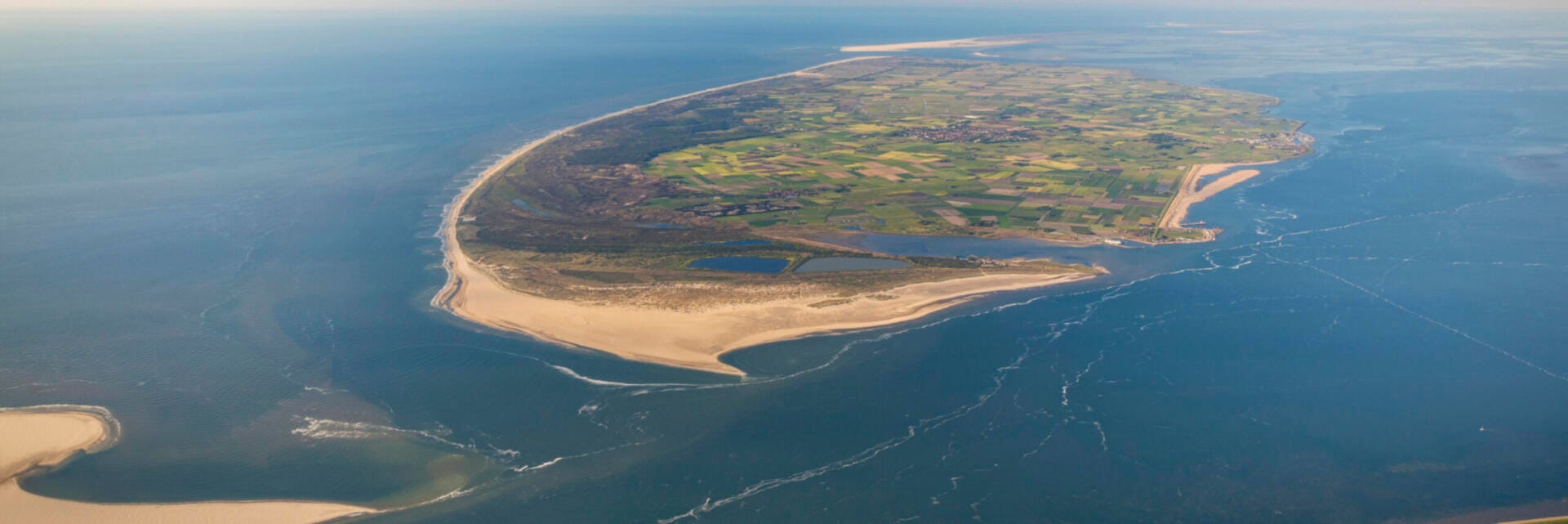 Rondvlucht Texel | Sightseeing Dagtrip Over Duinen en Wadden