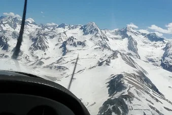 Balade aérienne dans le Luchonnais et le Mont Valier