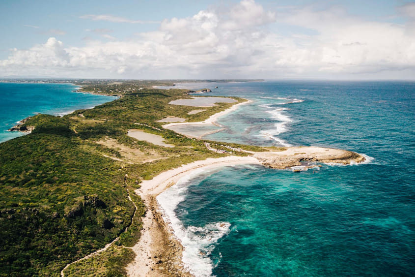 Grande-Terre et Pointe des Châteaux - Survol de la Guadeloupe