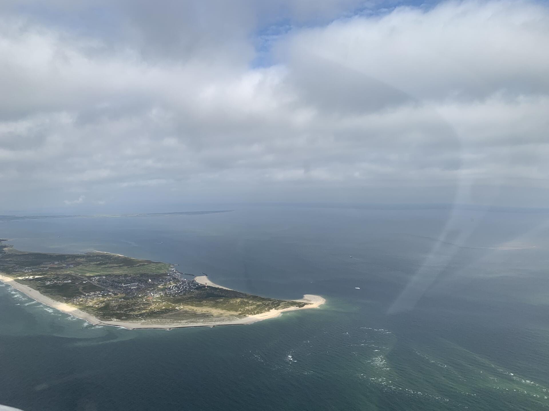 Von Sylt über d. nordfr. Inseln und Elbe n. Cuxhav. & zurück