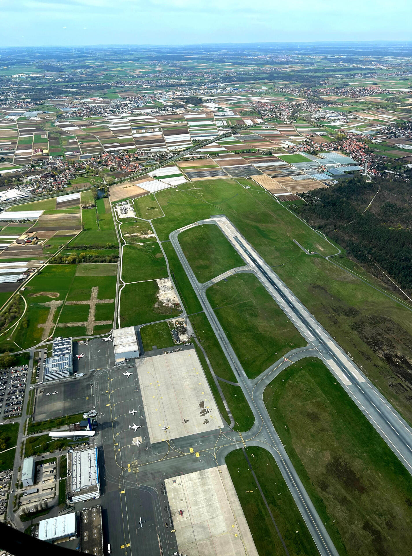 Hubschrauber-Rundflug Nürnberg City + Rothsee