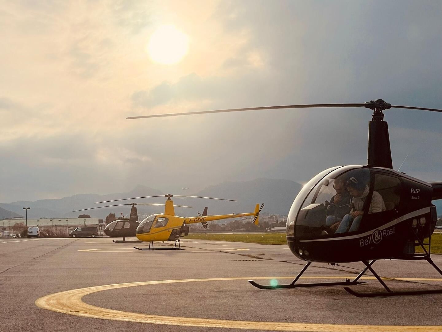 Vol d'initiation en Hélicoptère R22 | 25m