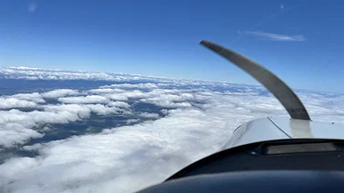 Private flight to Cannes