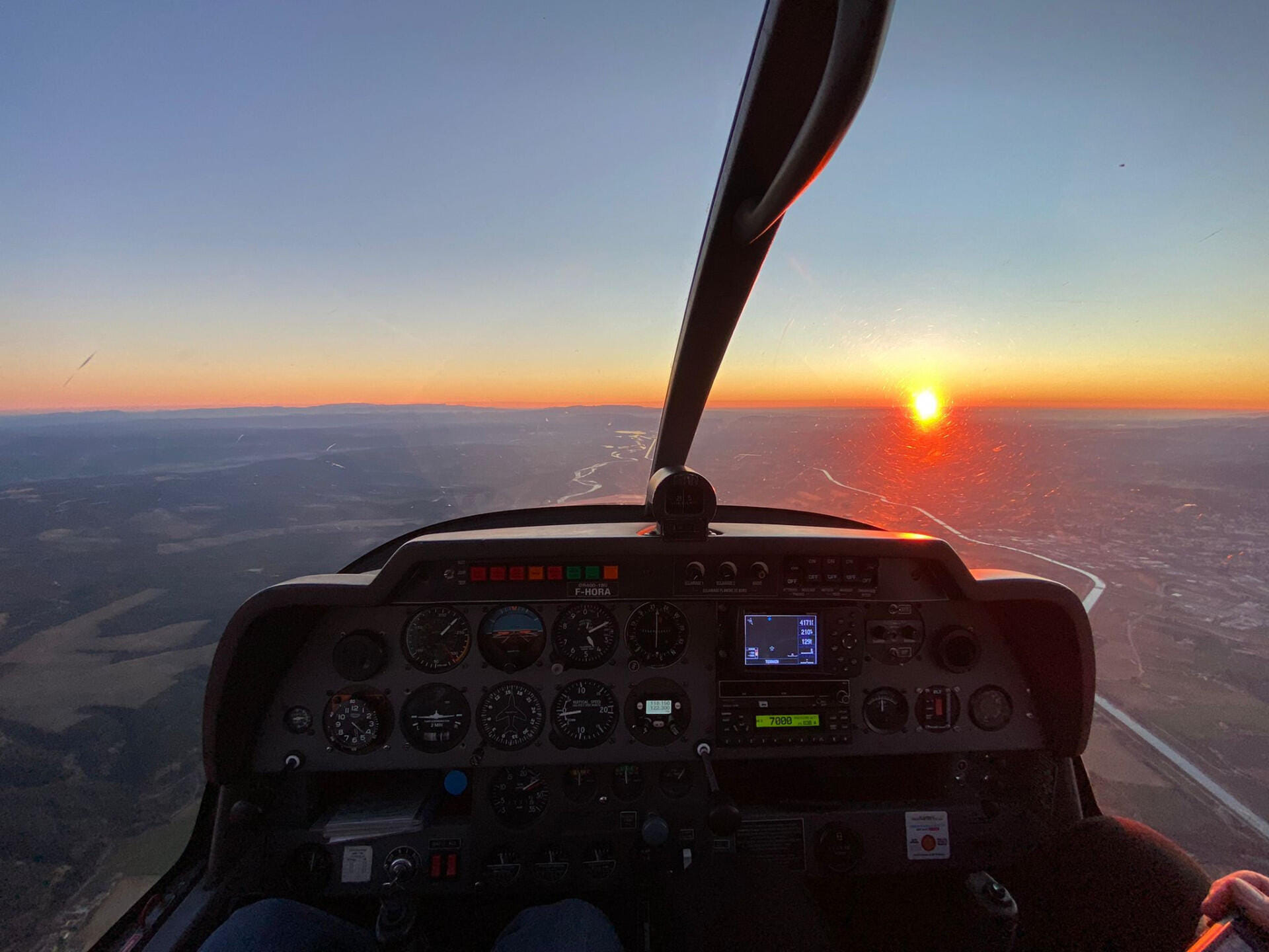 Alpes du Sud, lac de Serre-Ponçon, via lac de Sainte-Croix