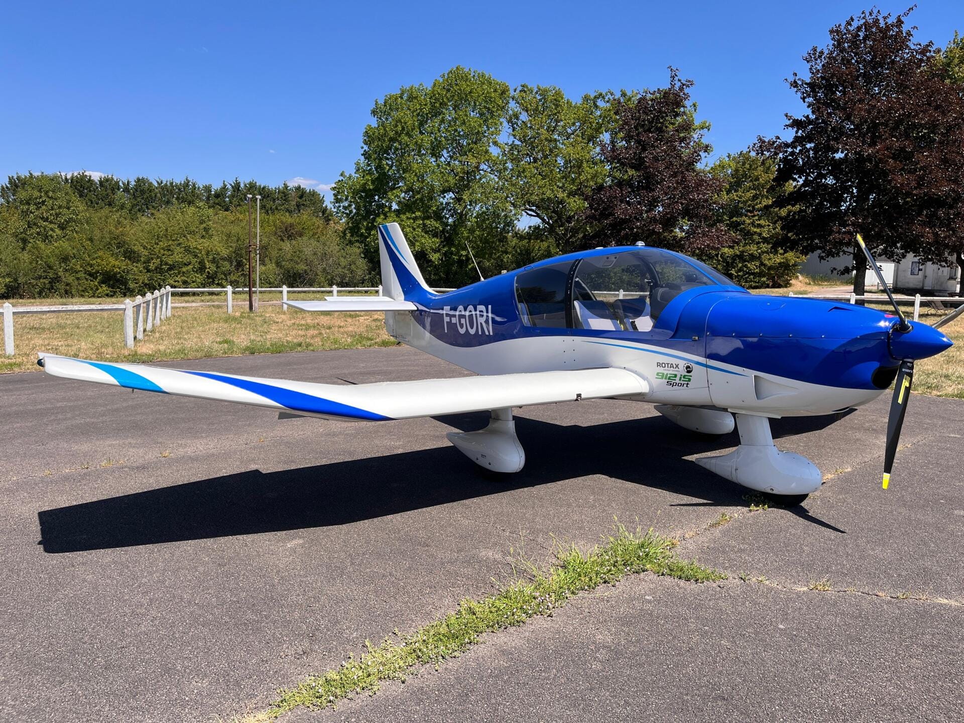 Robin DR400 - 120HP
