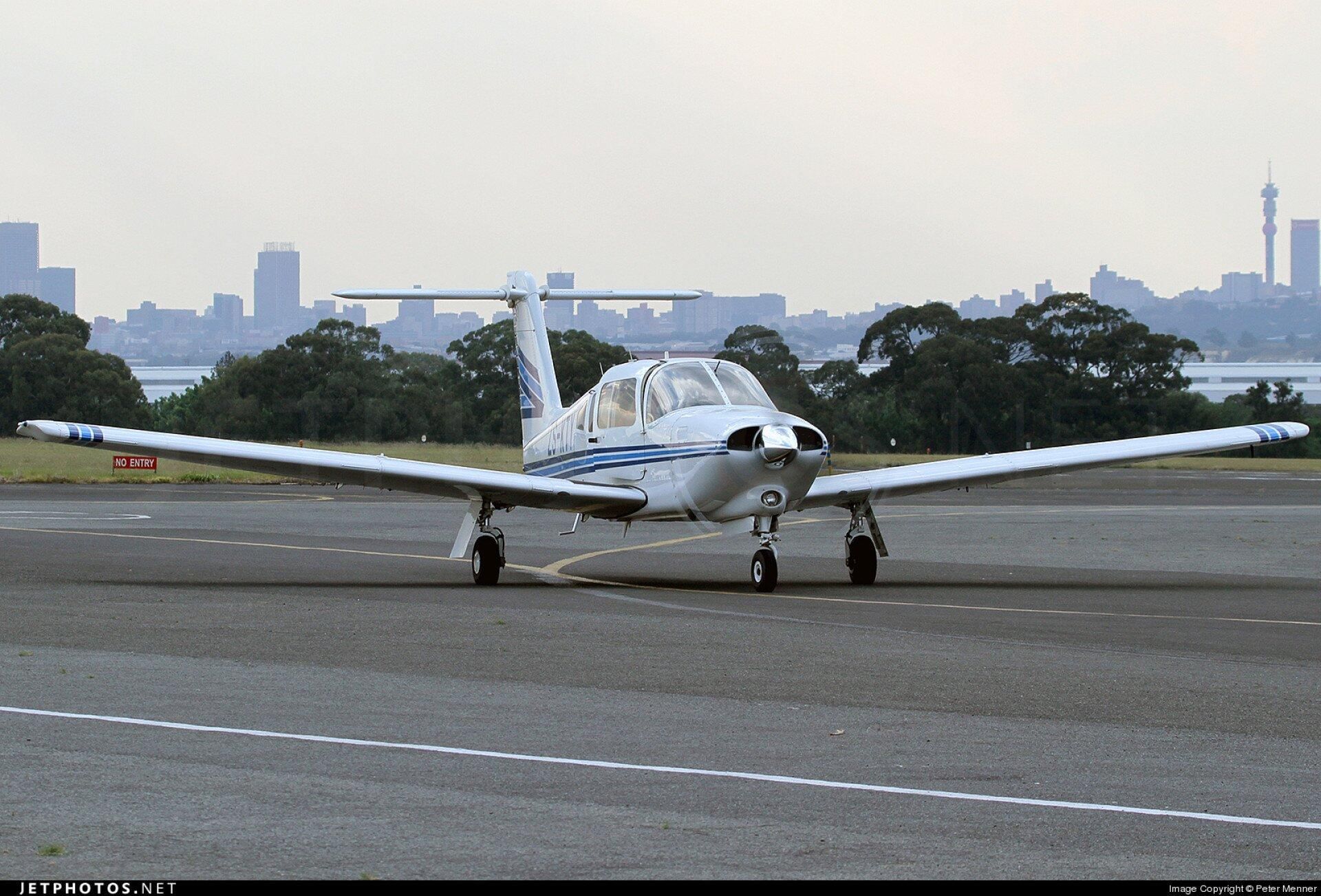 Piper PA28-201 Turbo Arrow IV