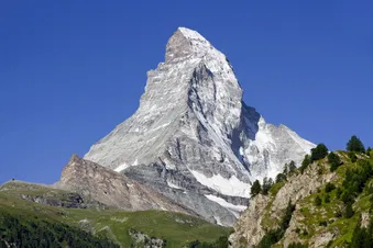 Admirer le Cervin, la montagne mythique de Suisse