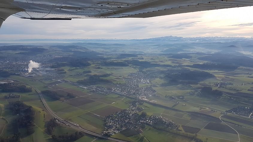 Kleiner Rundflug ab dem internationalen Flughafen Zürich