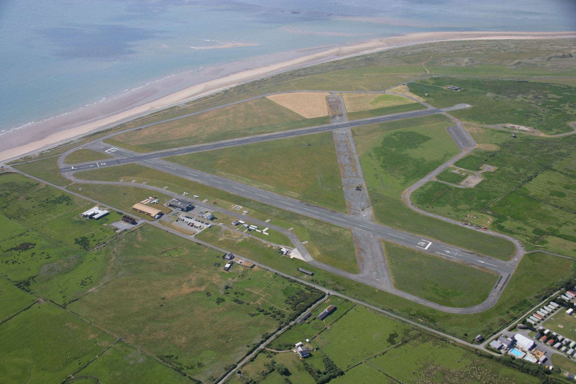 Day or weekend trip to Caernarfon