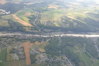 Vol entre Namur et Paris