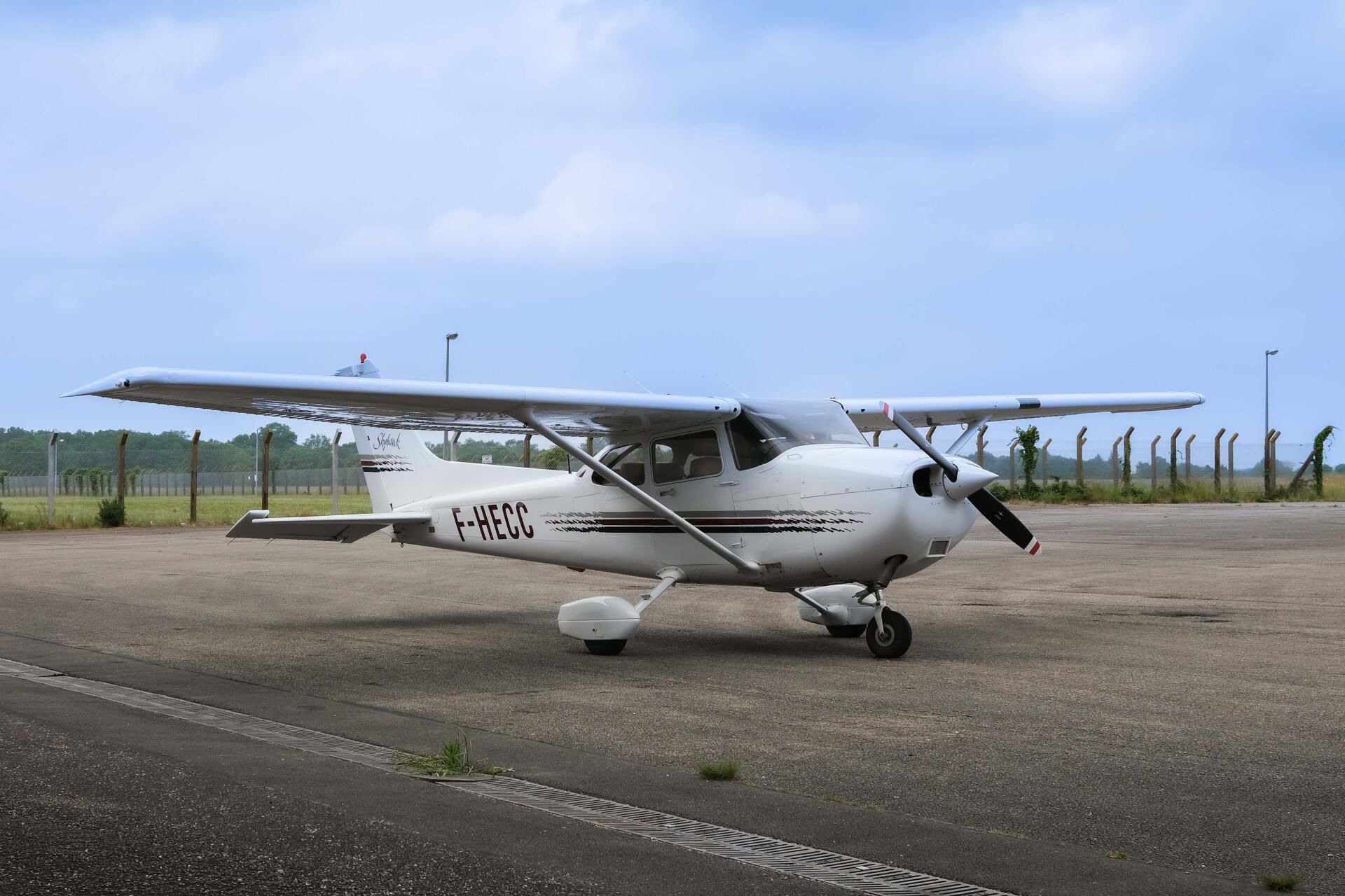 Cessna 172 R