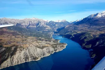 Alpes du Sud, lac de Serre-Ponçon, via lac de Sainte-Croix