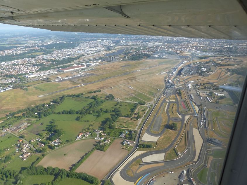 Grande balade aérienne autour du Mans pour 1 passager