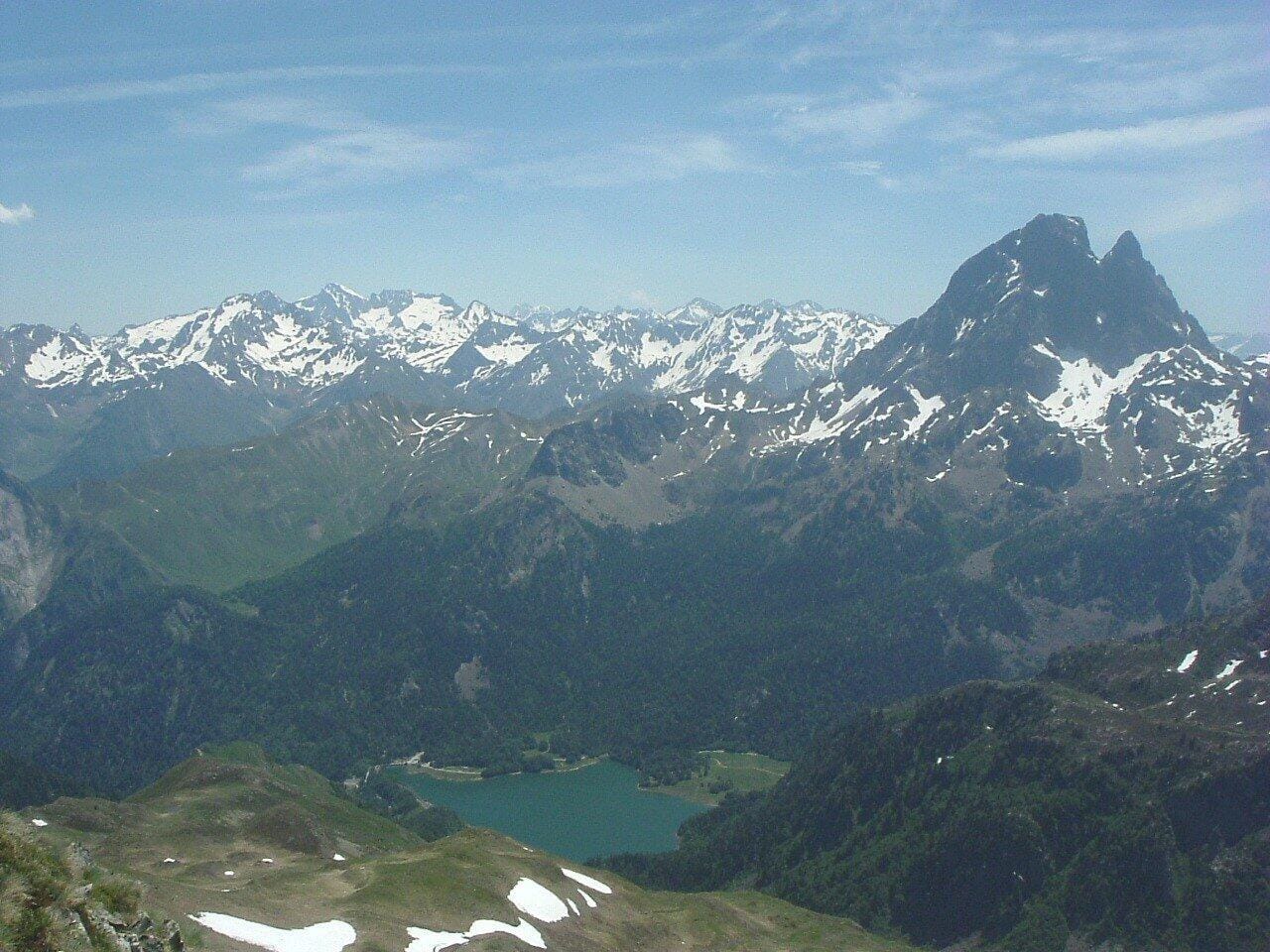 Pics du Midi d'Ossau et de Bigorre, Vignemale et ses lacs