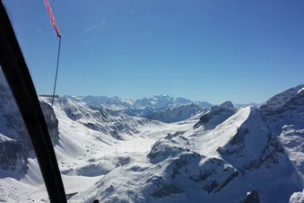 Découvrez le Valais en hélicoptère !