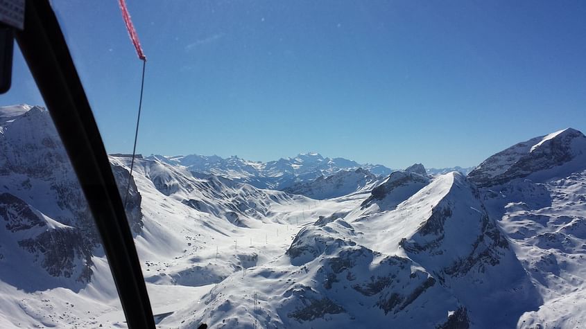 Découvrez le Valais en hélicoptère !