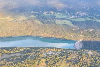 Balade aérienne : flirt avec le Jura et la Savoie