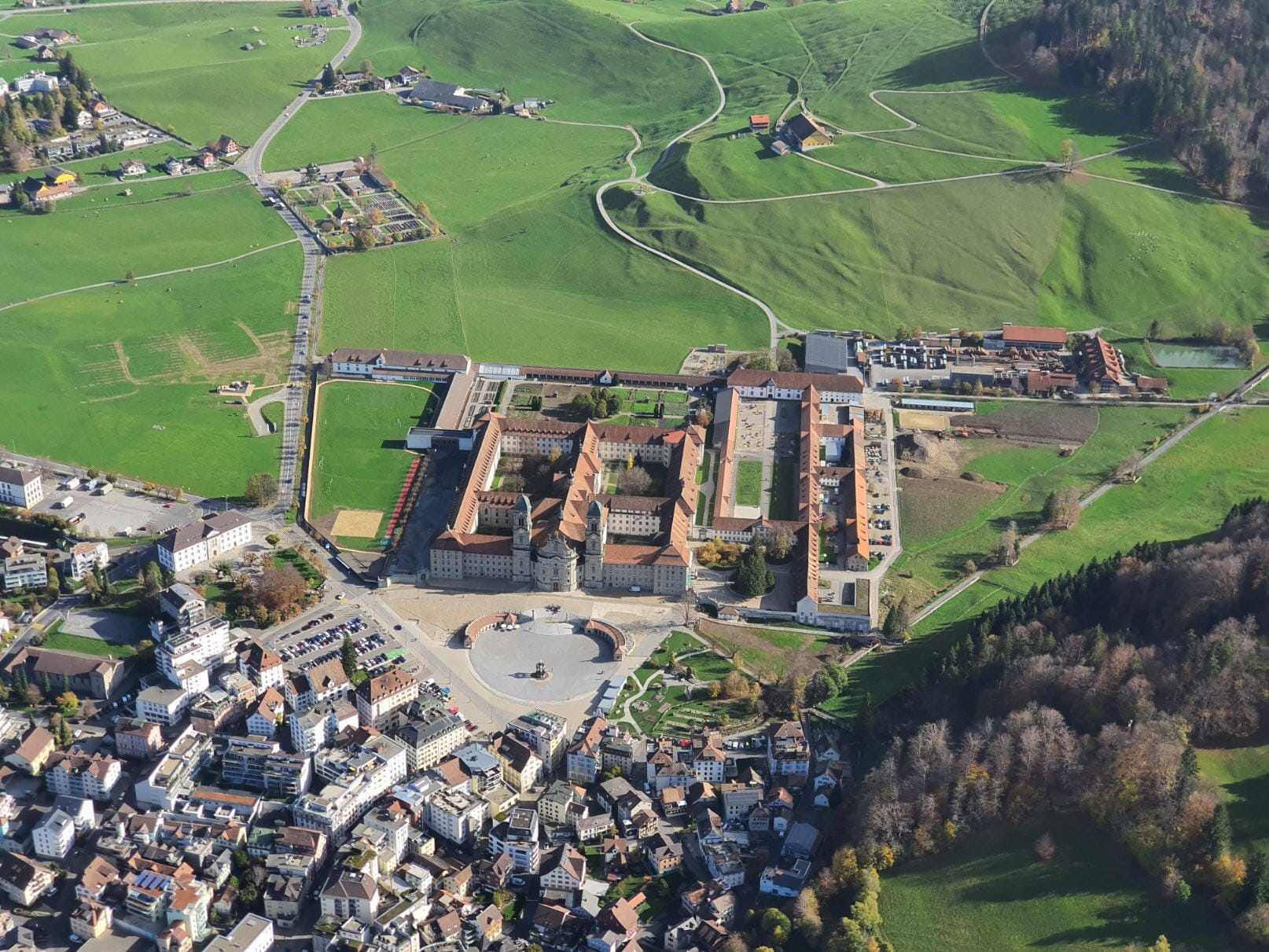 Zentralschweiz Sightseeing und Zürich