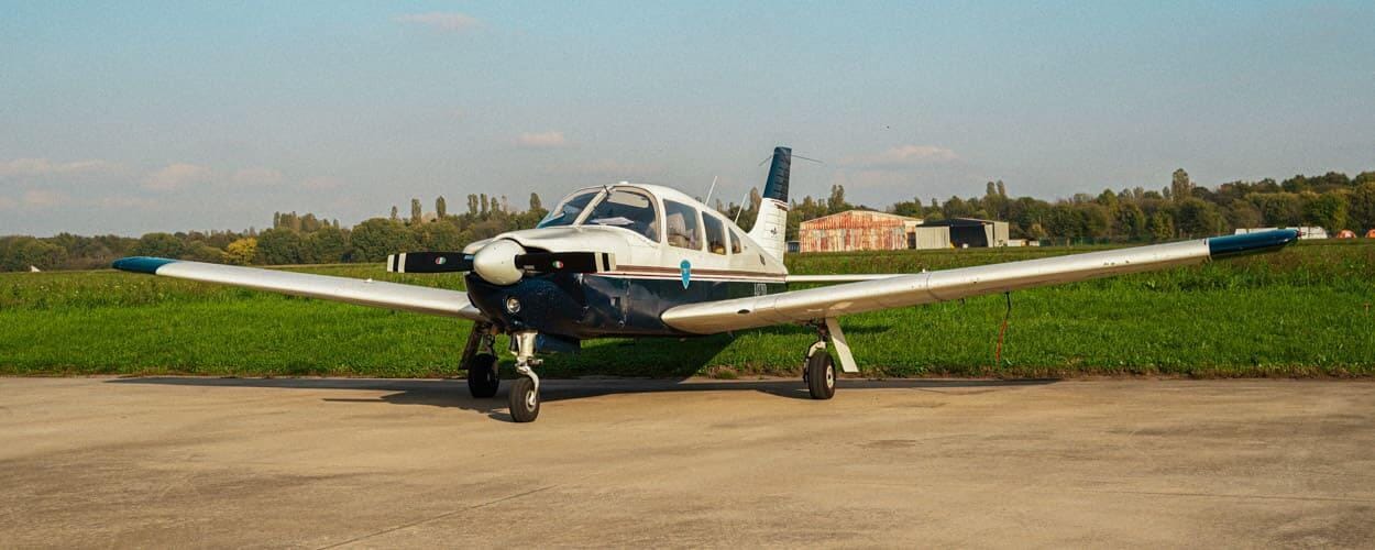 Piper PA28-201 Arrow III