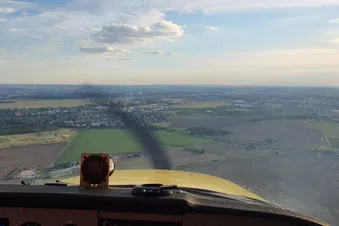 45 minute scenic flight to Karlštejn and Slapy dam