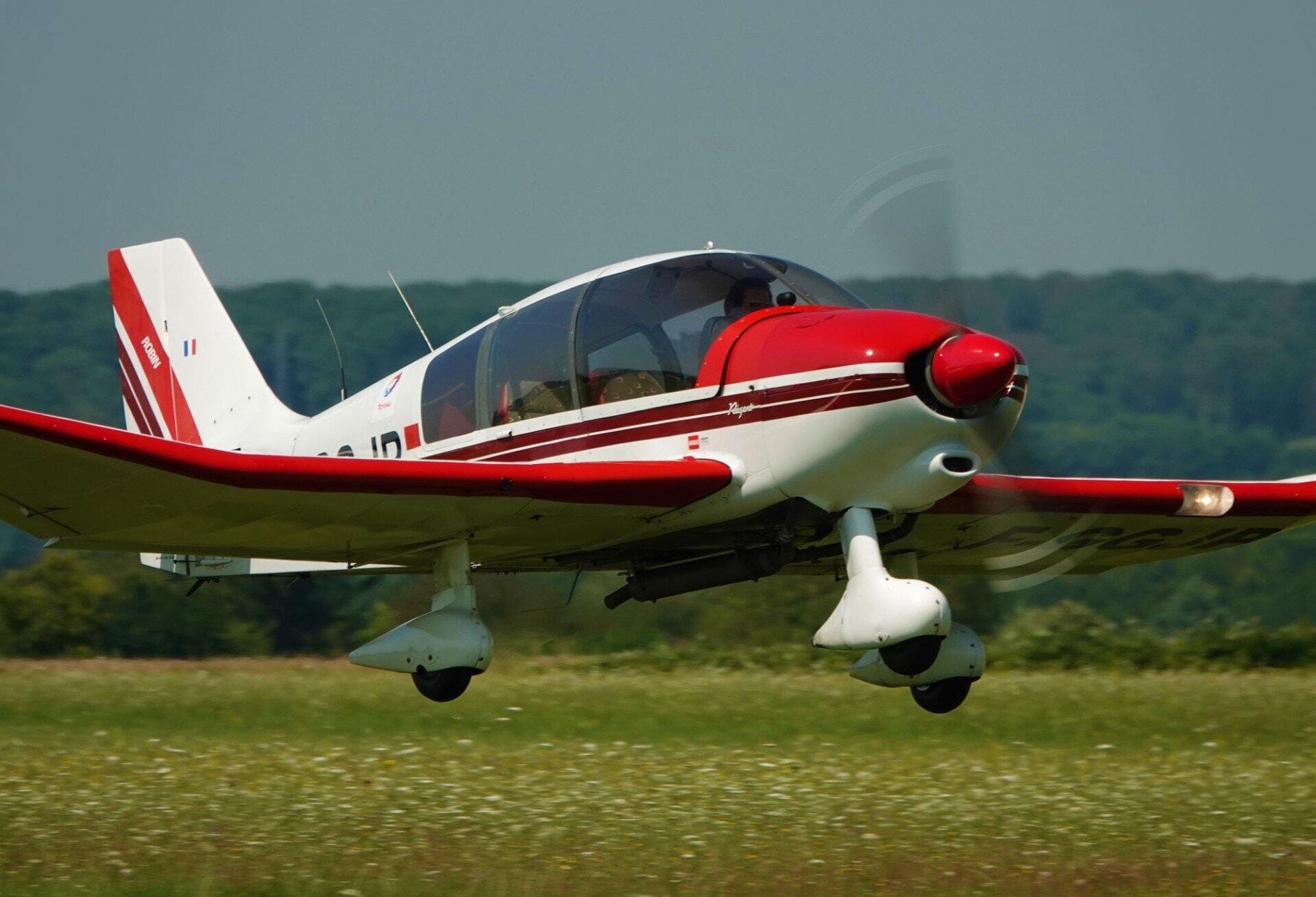 Robin DR400 - 180HP