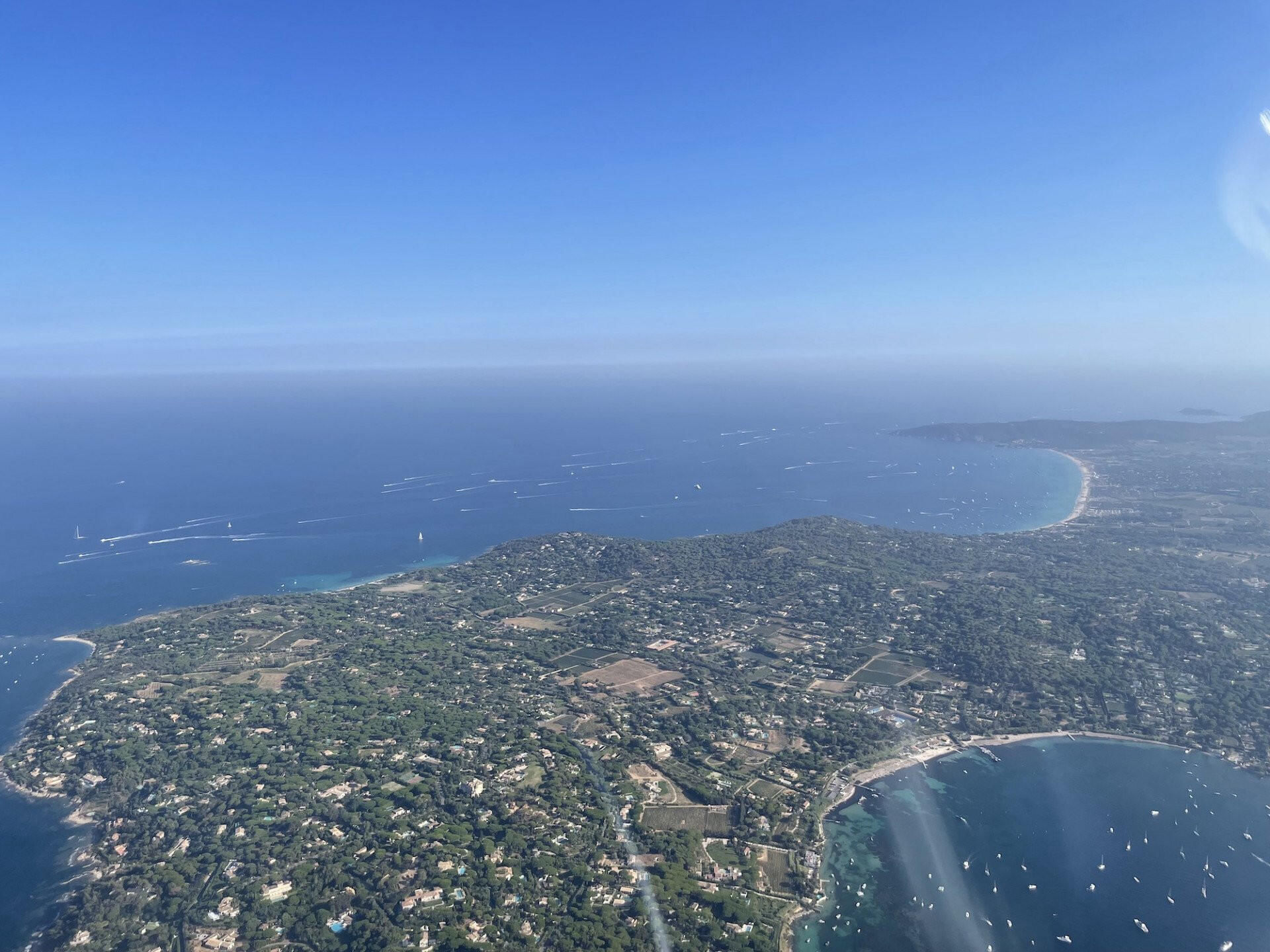 Survol du Golfe de Saint-Tropez, Pampelonne, Porquerolles