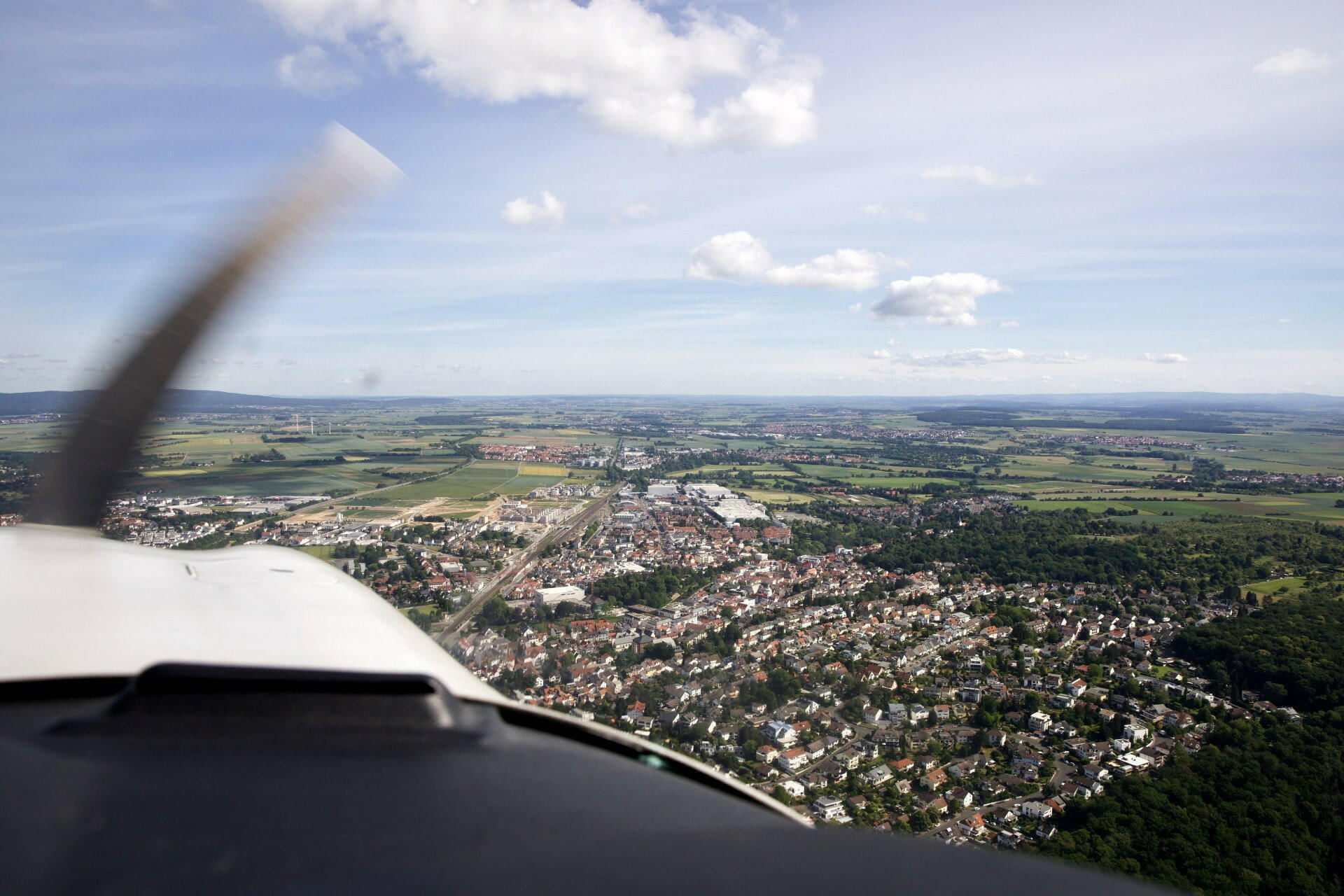 Flug quer durch Deutschland