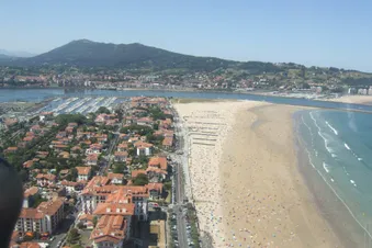 Pintxos et playa à Hondarribia