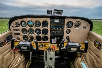 Initiation au Pilotage d'avion - 30 minutes + 1 Accompagnant