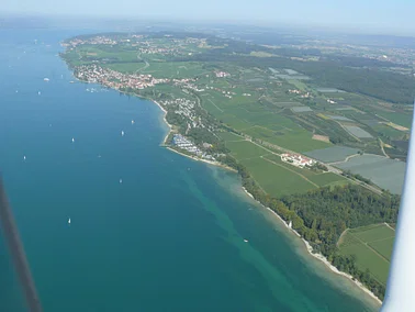 Bodenseerundflug 90min  Lindau Mainau Überlingen Weingarten