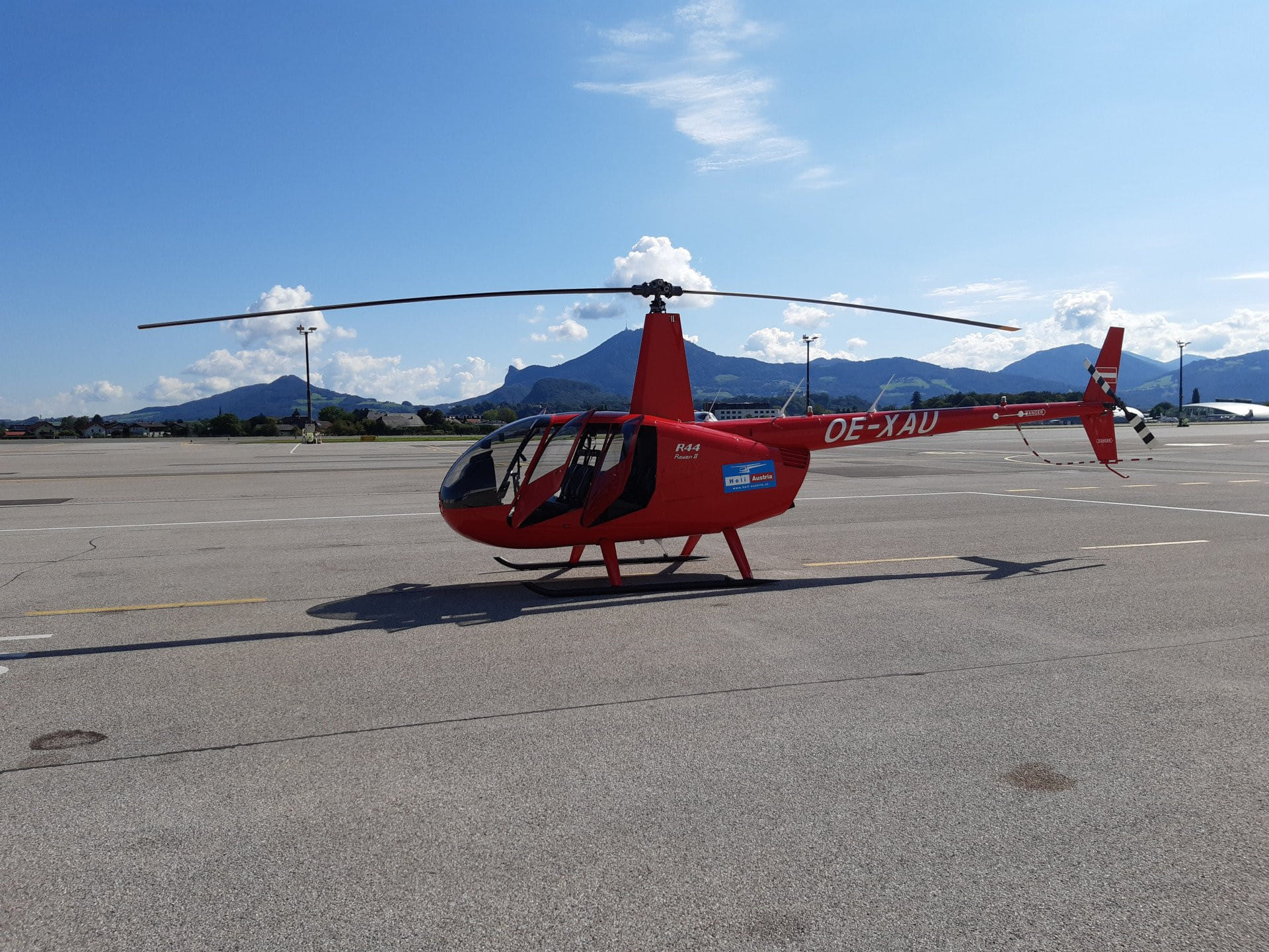 Eine Stunde lang: Hubschrauber selber steuern!