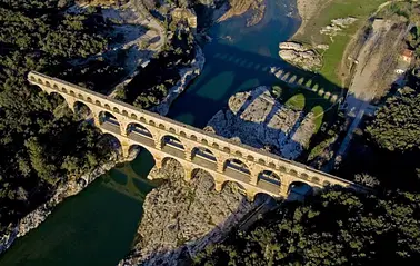 Le pont du Gard et les Gorges de l'Ardèche