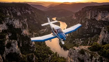 Vol privé entre causses, gorges et montagnes - 1 h 30