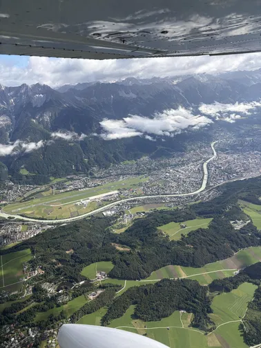 Rungflug: 45 Minuten Flugzeit. Sie wählen das Ziel.