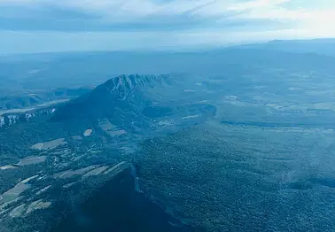 Survol Pic Saint-Loup - La grande Motte en hélico R66 Marine