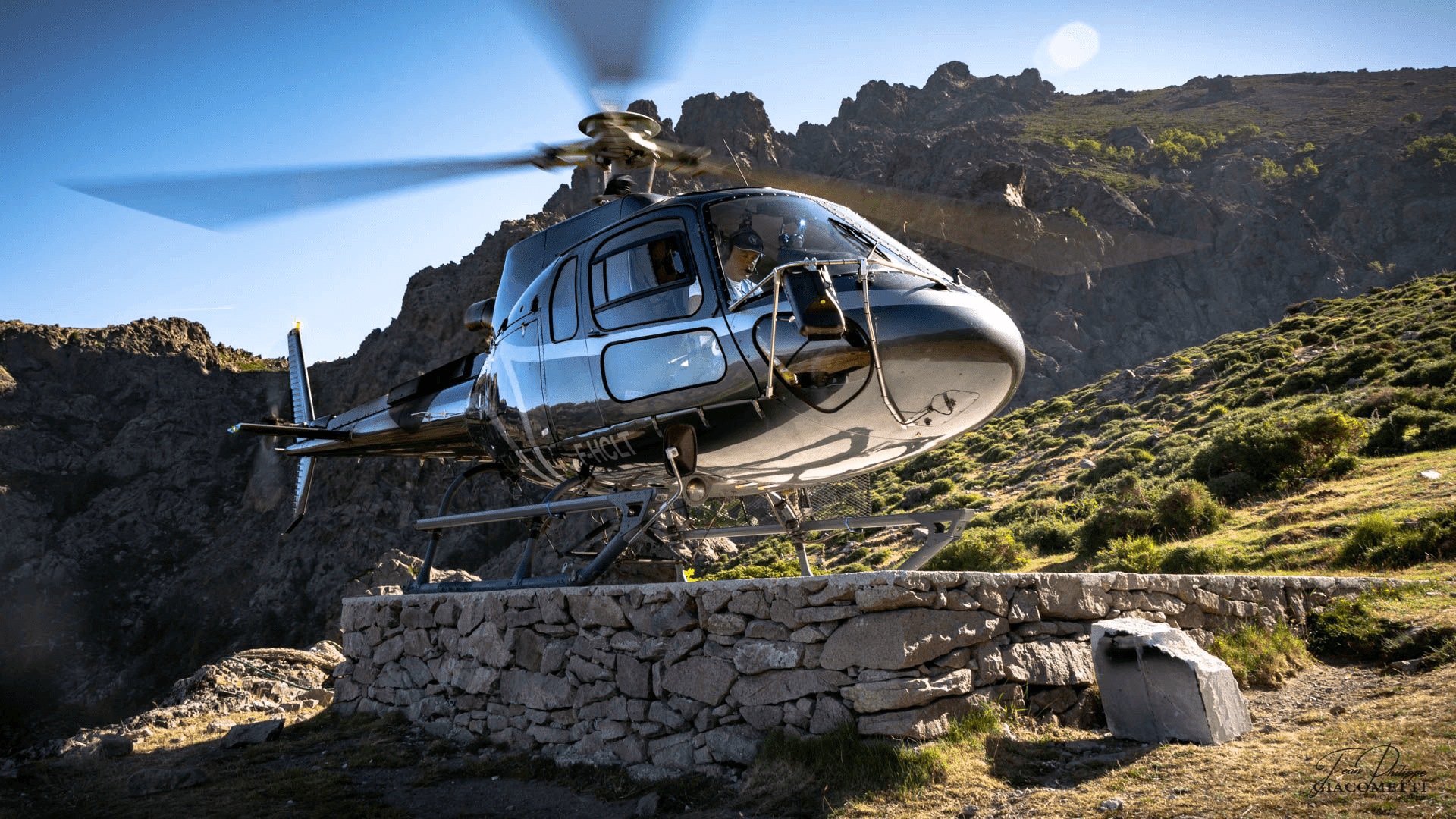 Airbus Helicopters AS350 Ecureuil