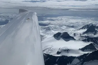 Sightseeing 2000 feet above ground🤘🏾👨🏽✈️🌤