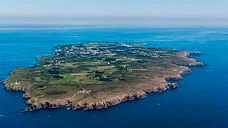 Cap l'île de Groix en hélicoptère