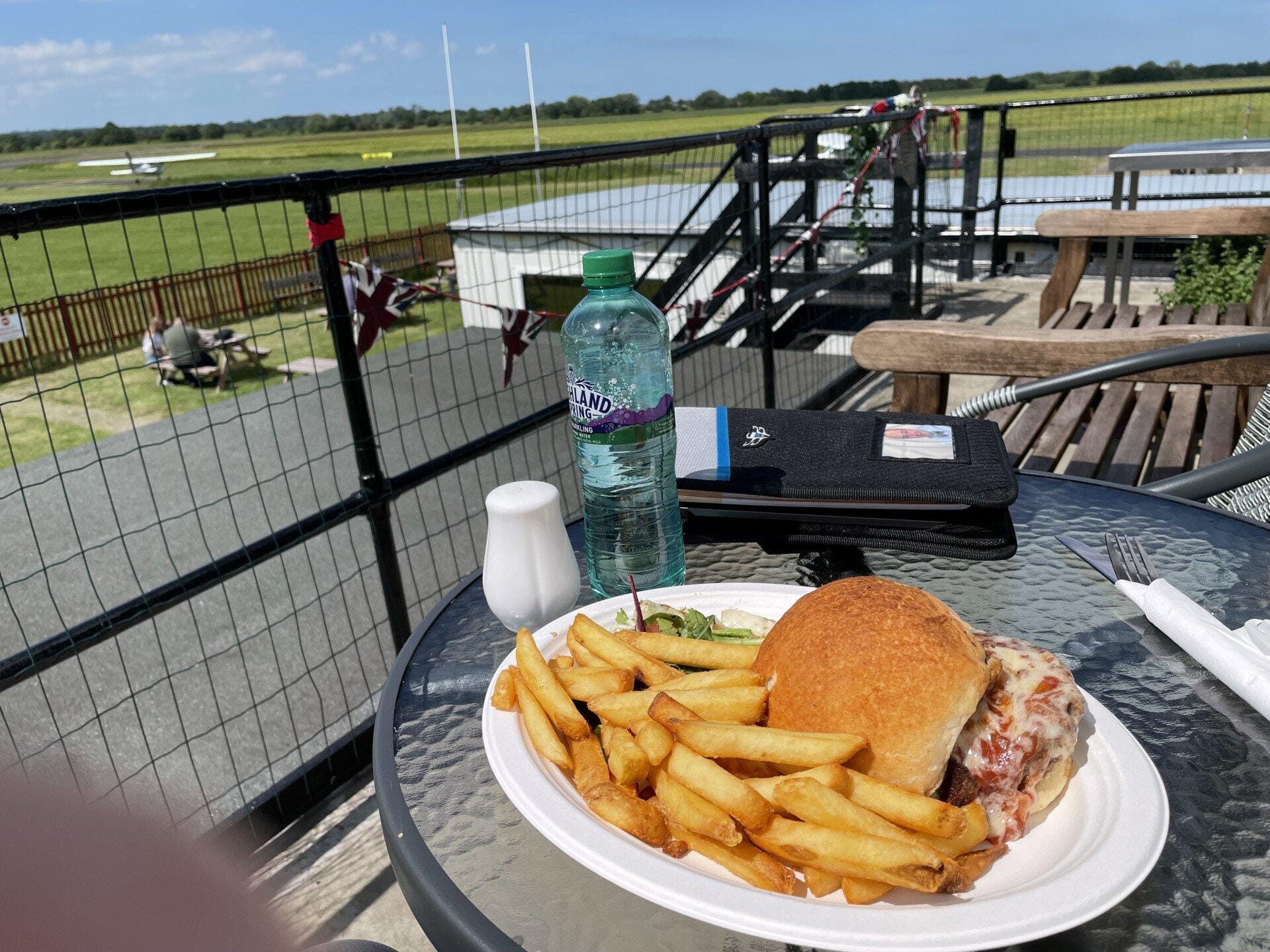 Lunch at Sleap on the Welsh border