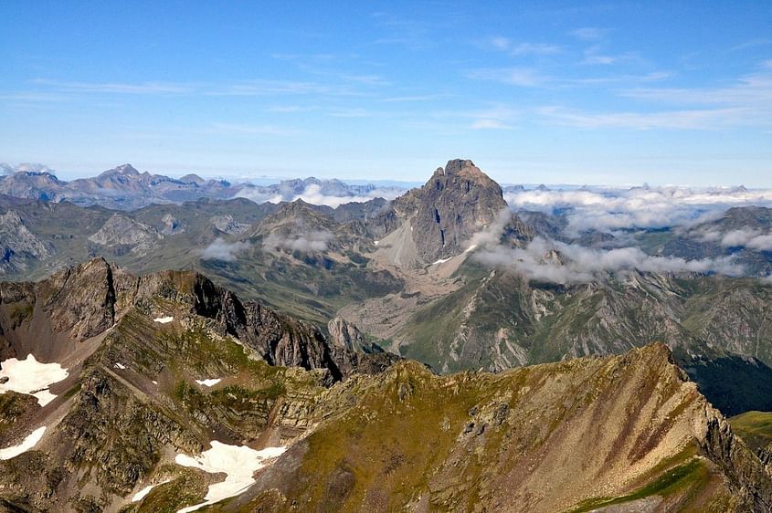 Pics du Midi d'Ossau et de Bigorre, Vignemale et ses lacs