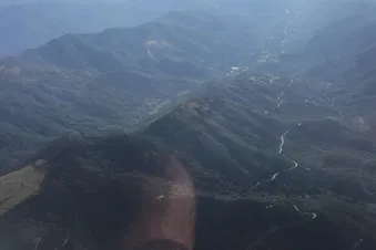 Vol sur le Massif central (2 passagers)