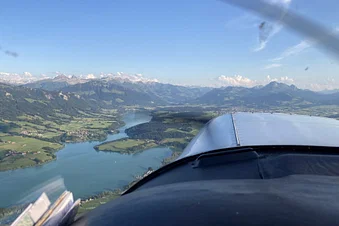 Drei-Seen-Land und Berner Alpen
