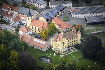 Burgen, Schlösser & Klöster im Lkr. Tirschenreuth - 60 Min