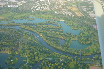 Großer Rundflug über Kassel / Edersee / Wartburg / Brocken