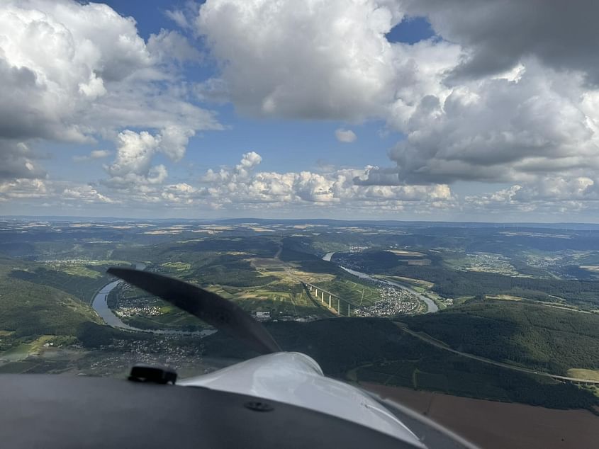 Individueller Rundflug über die Eifel und deren Umland