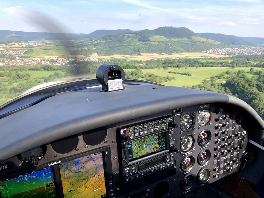 Rundflug Schwäb. Wald, Kaiserberge, Stuttgart Airport&City