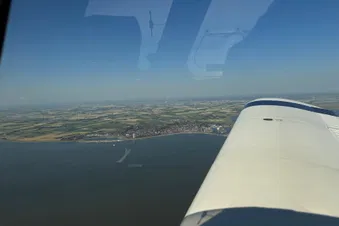 Rundflug/Schnupperflug über der Nordsee (60min. Flugzeit)