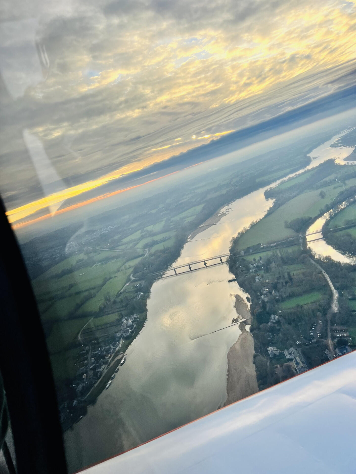 Survol de la Loire de Nantes à Ancenis
